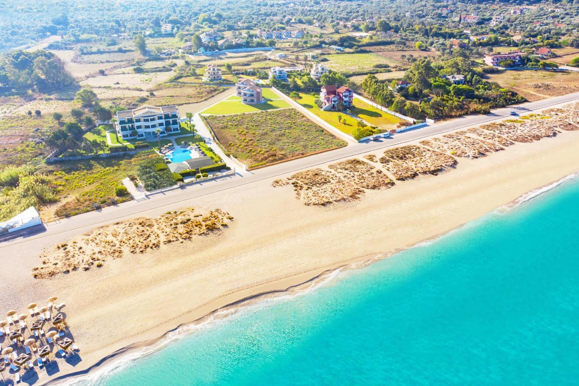 San Giovanni Beach Resort And Suites อายิโอส โยอันนิส ภายนอก รูปภาพ