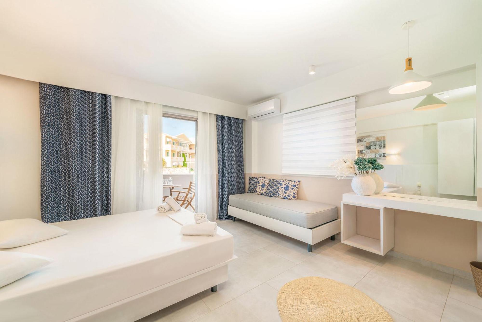 San Giovanni Beach Resort And Suites อายิโอส โยอันนิส ห้อง รูปภาพ