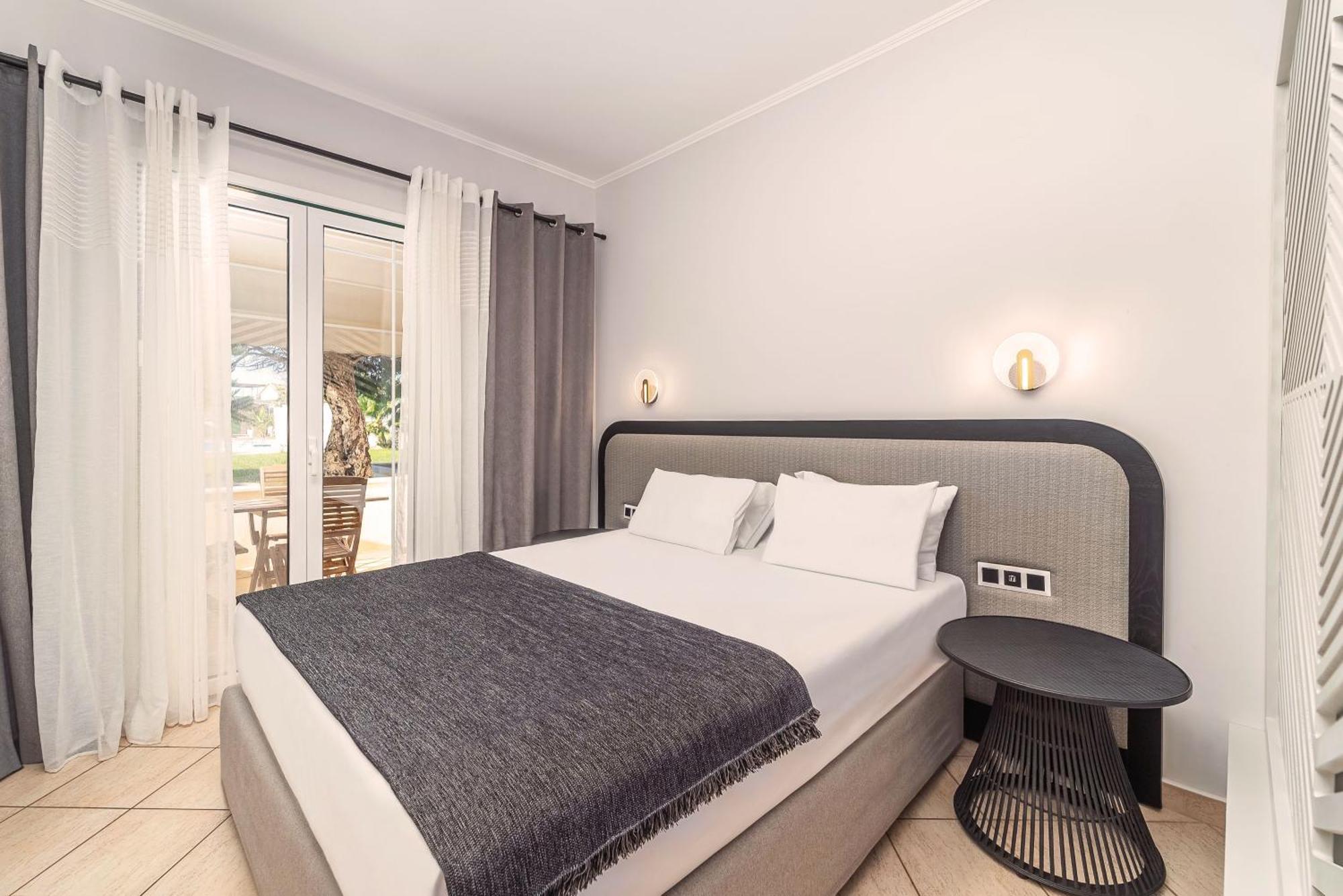 San Giovanni Beach Resort And Suites อายิโอส โยอันนิส ห้อง รูปภาพ